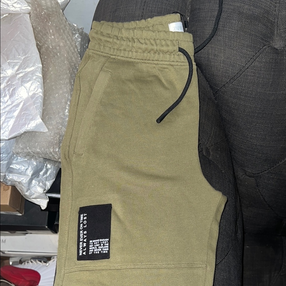 Zara Olive Jogger Sweatpants with Pocket Detail